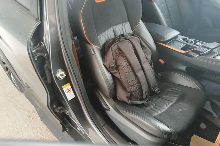 Used CHANGAN UNI-T 2022 2.0T Sport Edition Premium Version Right Front Seat