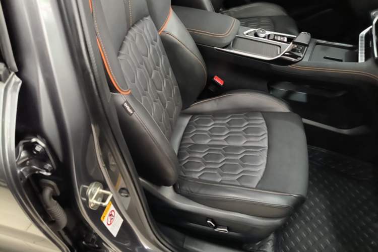 Used CHANGAN UNI-T 2022 2.0T Flagship Edition Right Front Seat