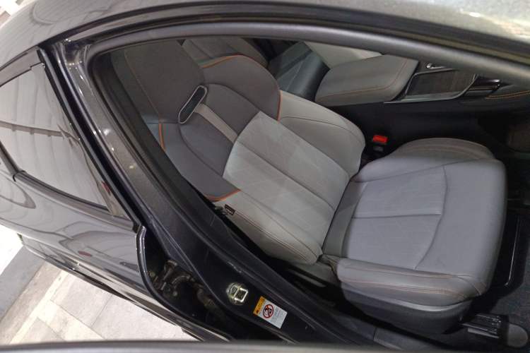 Used CHANGAN UNI-T 2022 1.5T Prestige Version Right Front Seat