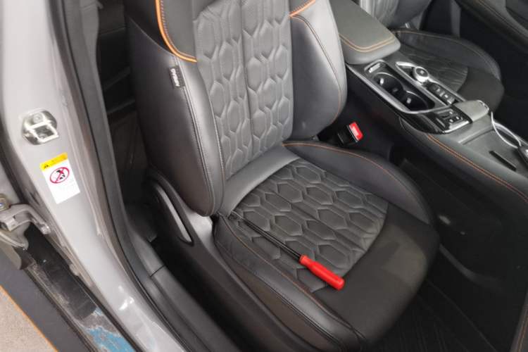 Used CHANGAN UNI-T 2022 1.5T Sport Edition Premium Version Right Front Seat