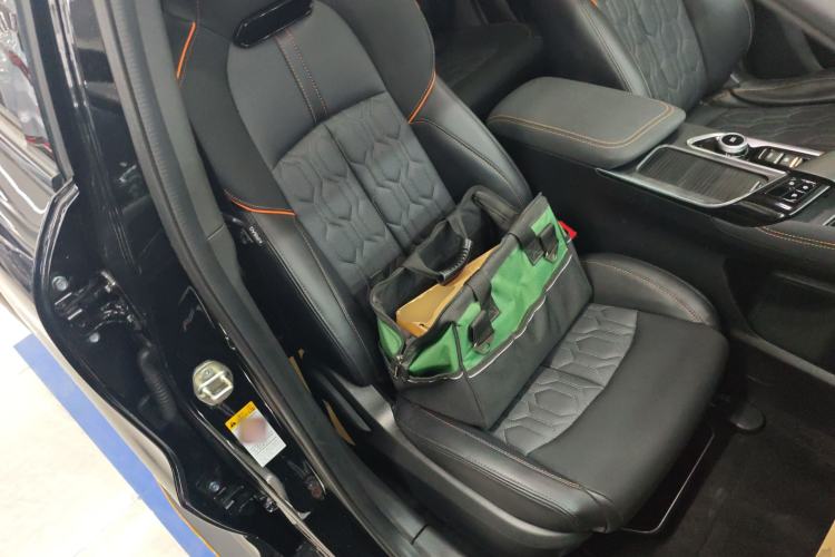 Used CHANGAN UNI-T 2022 1.5T Prestige Version Right Front Seat