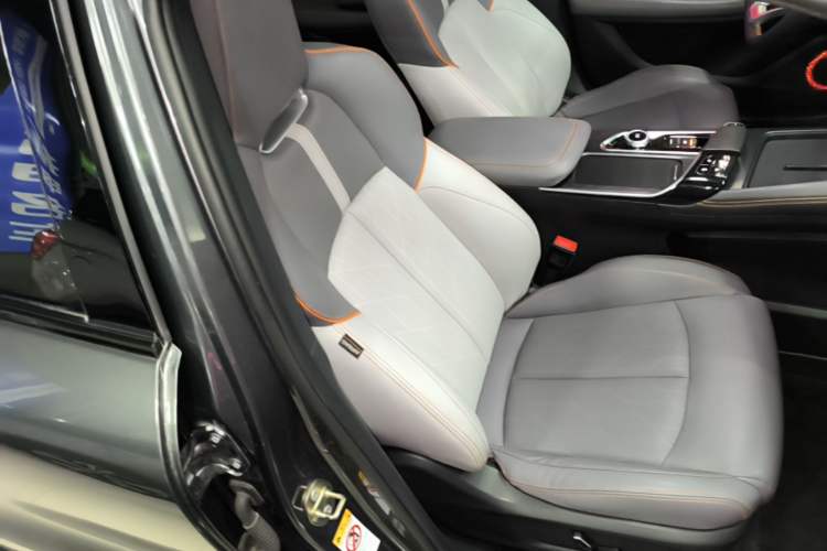 Used CHANGAN UNI-T 2022 1.5T Flagship Edition Right Front Seat