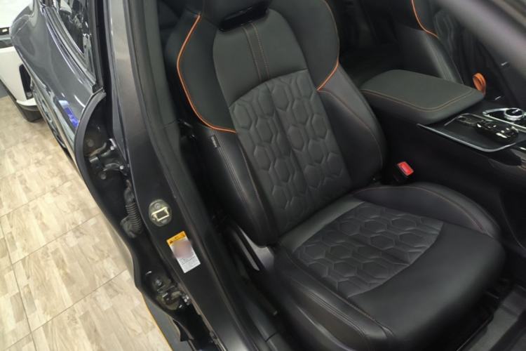 Used CHANGAN UNI-T 2022 1.5T Prestige Version Right Front Seat