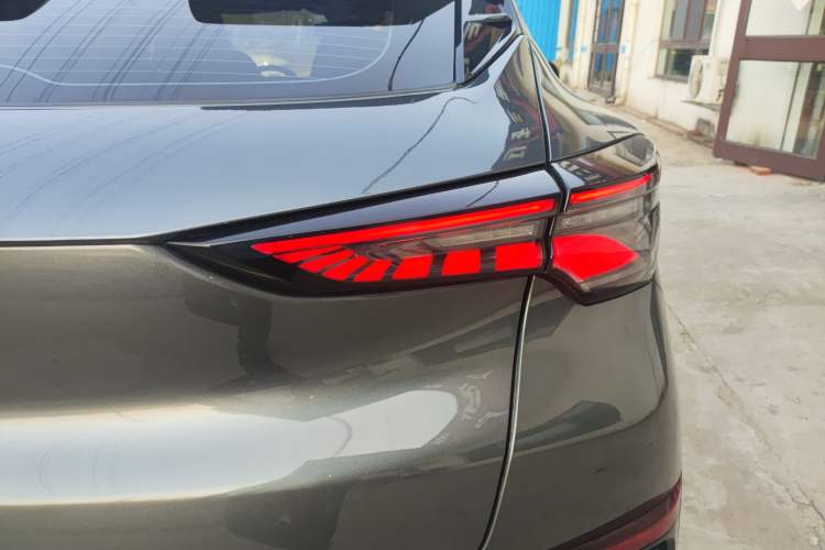 Used CHANGAN UNI-T 2022 1.5T Prestige Version Right Rear Taillight