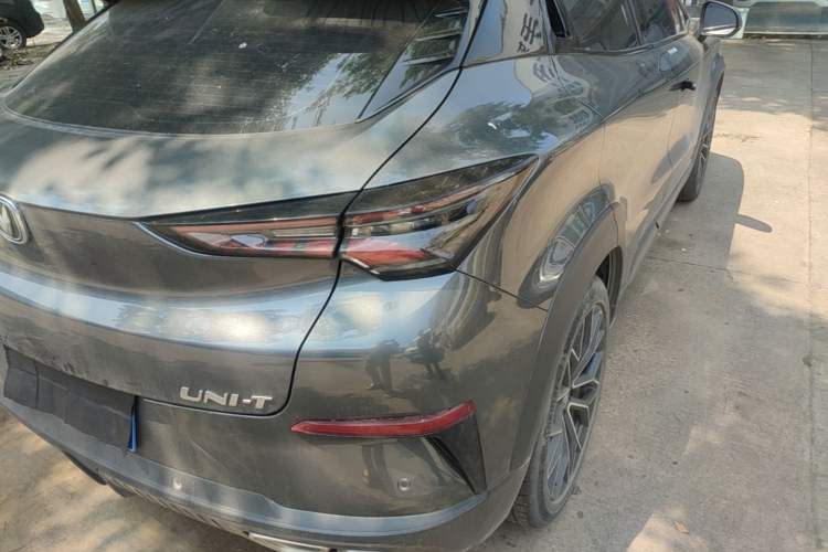 Used CHANGAN UNI-T 2022 1.5T Prestige Version Right Rear Taillight
