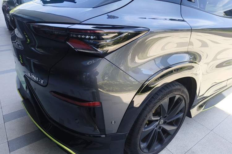 Used CHANGAN UNI-T 2022 1.5T Sport Edition Flagship Version Right Rear Taillight