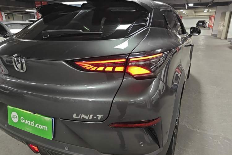 Used CHANGAN UNI-T 2022 1.5T Flagship Edition Right Rear Taillight