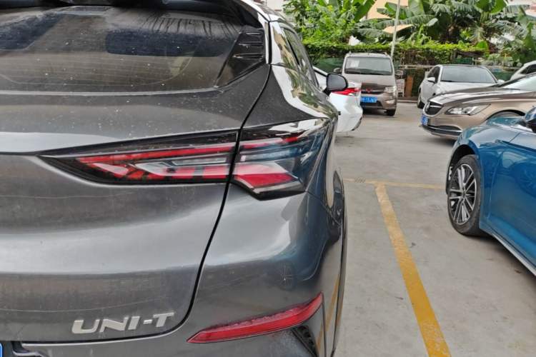 Used CHANGAN UNI-T 2022 1.5T Prestige Version Right Rear Taillight