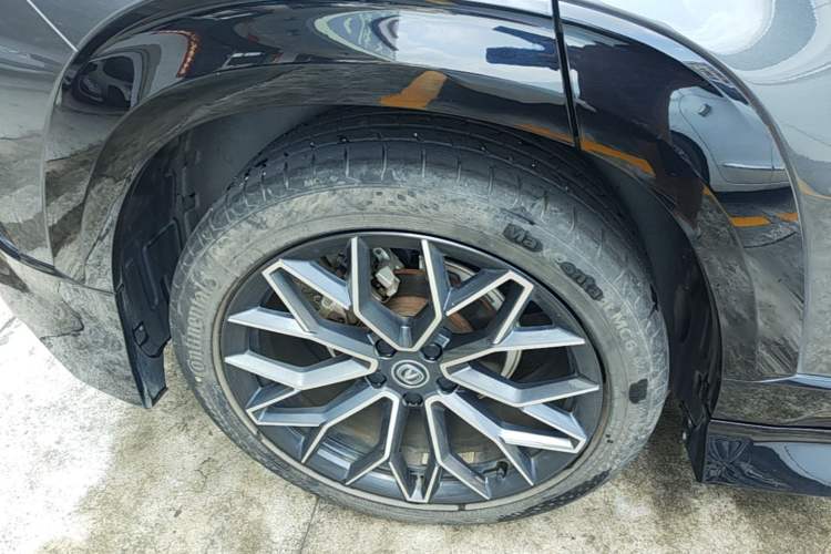 Used CHANGAN UNI-T 2022 1.5T Luxury Edition Right Rear Wheel Hub