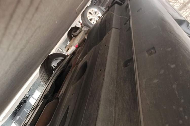 Used CHANGAN UNI-T 2022 1.5T Prestige Version Right Side Sill