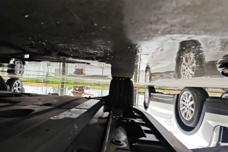 Used CHANGAN UNI-T 2022 1.5T Prestige Version Right Side Sill
