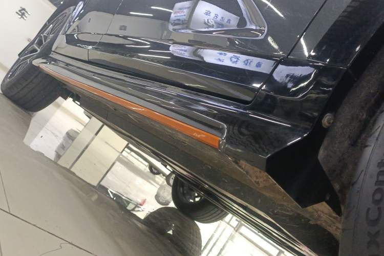 Used CHANGAN UNI-T 2022 1.5T Luxury Edition Right Side Sill
