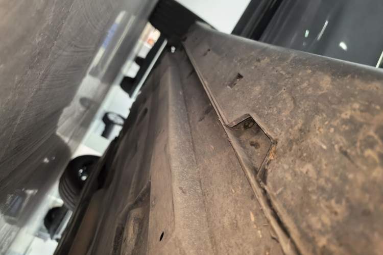 Used CHANGAN UNI-T 2022 1.5T Prestige Version Right Side Sill