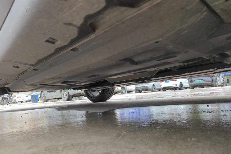 Used CHANGAN UNI-T 2022 1.5T Flagship Edition Right Side Sill