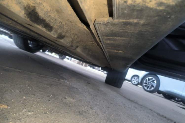 Used CHANGAN UNI-T 2022 1.5T Prestige Version Right Side Sill