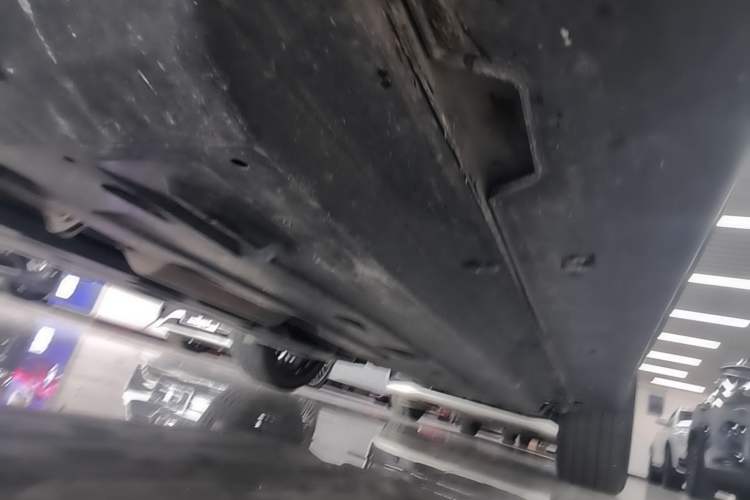 Used CHANGAN UNI-T 2022 1.5T Prestige Version Right Side Sill