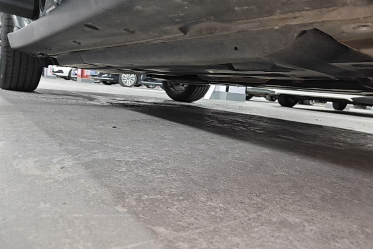 Used CHANGAN UNI-T 2022 1.5T Flagship Edition Right Side Sill