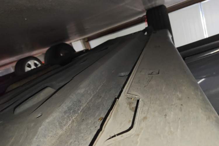 Used CHANGAN UNI-T 2022 1.5T Prestige Version Right Side Sill