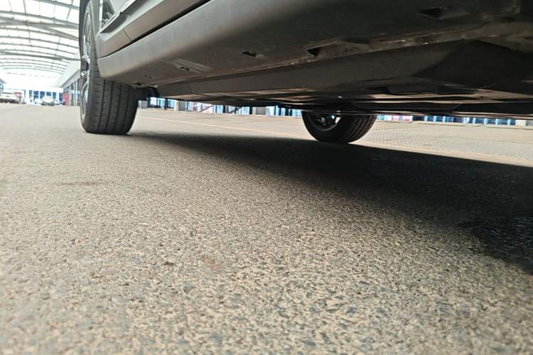 Used CHANGAN UNI-T 2022 1.5T Prestige Version Right Side Sill