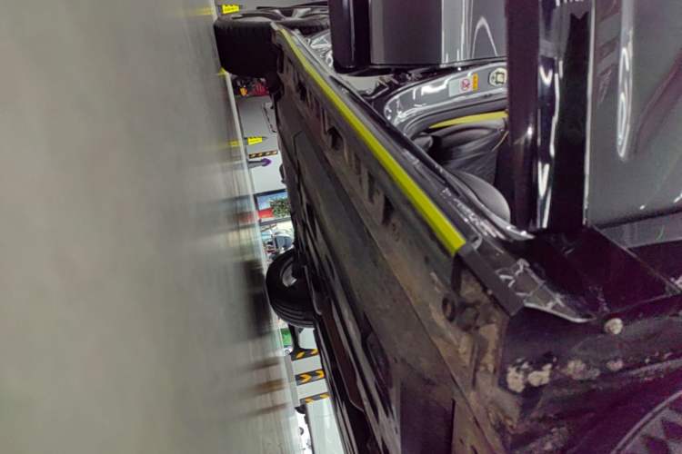 Used CHANGAN UNI-T 2022 1.5T Sport Edition Flagship Version Right Side Sill