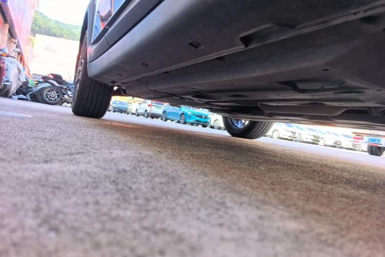 Used CHANGAN UNI-T 2022 1.5T Prestige Version Right Side Sill