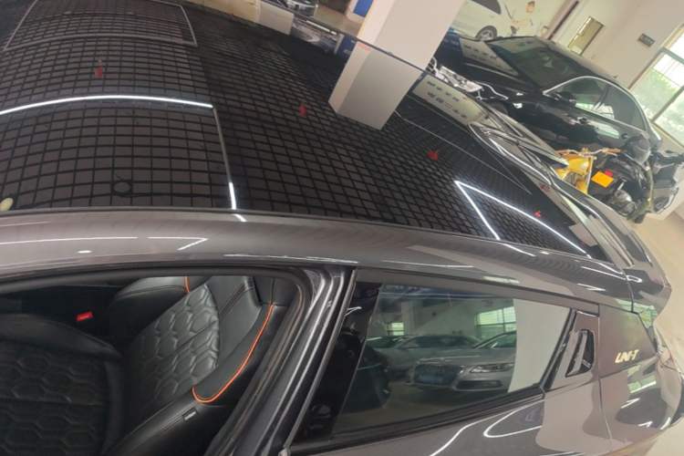 Used CHANGAN UNI-T 2022 1.5T Flagship Edition Roof