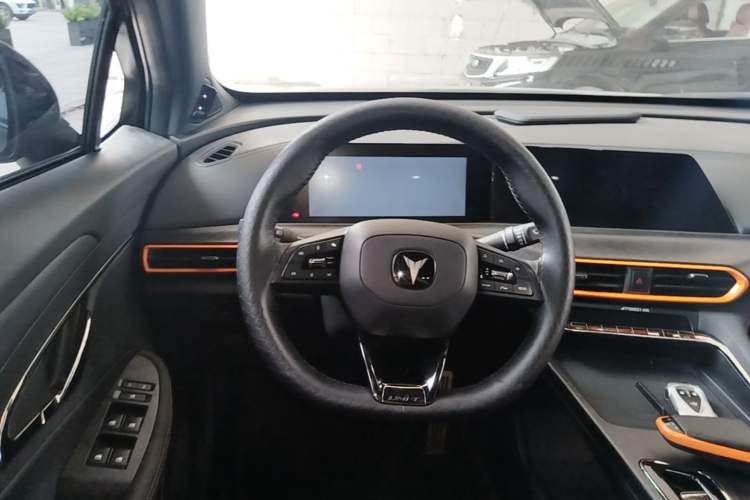 Used CHANGAN UNI-T 2022 2.0T Sport Edition Premium Version Steering Wheel