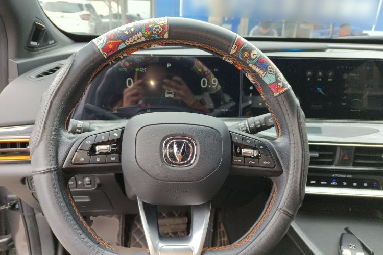 Used CHANGAN UNI-T 2022 1.5T Flagship Edition Steering Wheel