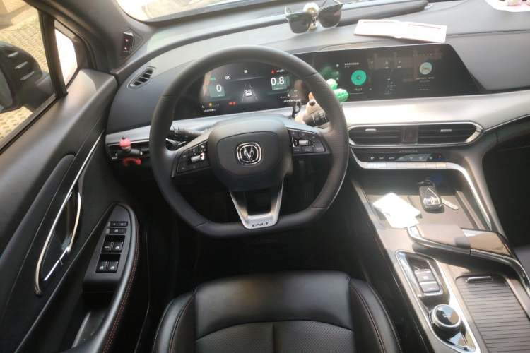 Used CHANGAN UNI-T 2022 1.5T Excellence Model Steering Wheel