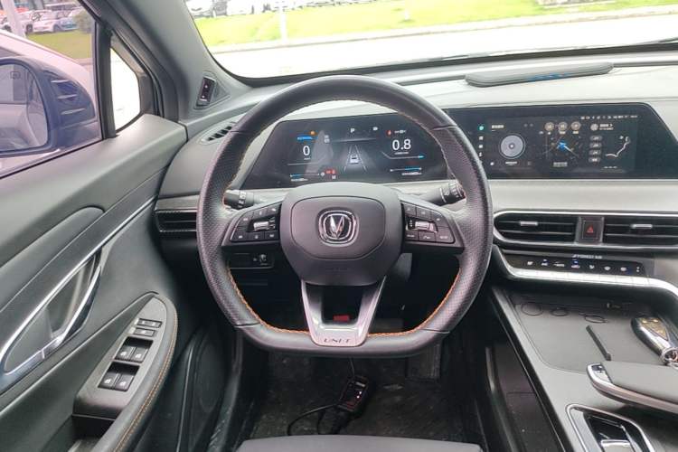 Used CHANGAN UNI-T 2022 1.5T Prestige Version Steering Wheel