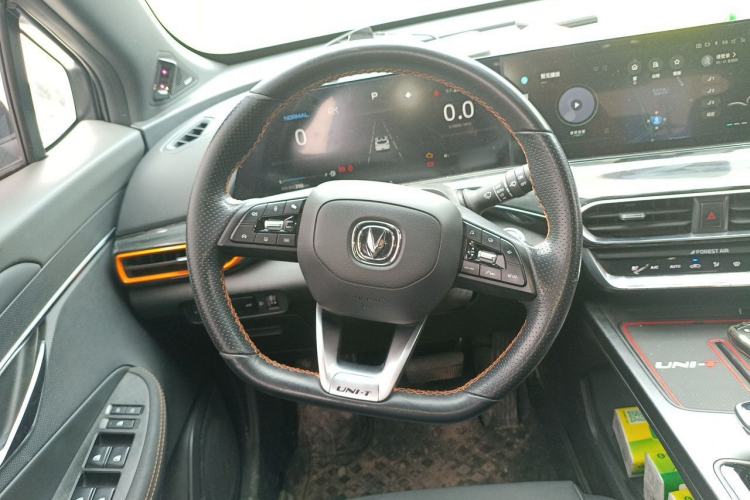 Used CHANGAN UNI-T 2022 1.5T Flagship Edition Steering Wheel