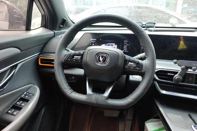 Used CHANGAN UNI-T 2022 1.5T Prestige Version Steering Wheel
