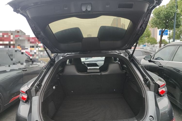 Used CHANGAN UNI-T 2022 1.5T Excellence Model Trunk