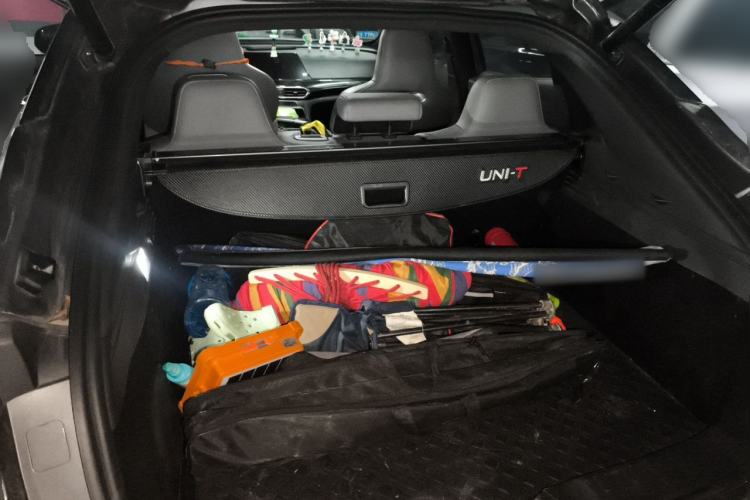 Used CHANGAN UNI-T 2022 1.5T Flagship Edition Trunk