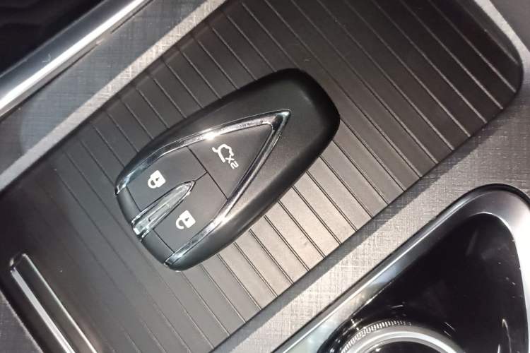 Used CHANGAN UNI-T 2022 1.5T Luxury Edition Vehicle Key
