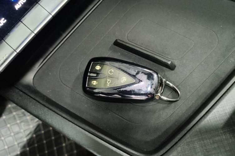 Used CHANGAN UNI-T 2022 1.5T Sport Edition Flagship Version Vehicle Key