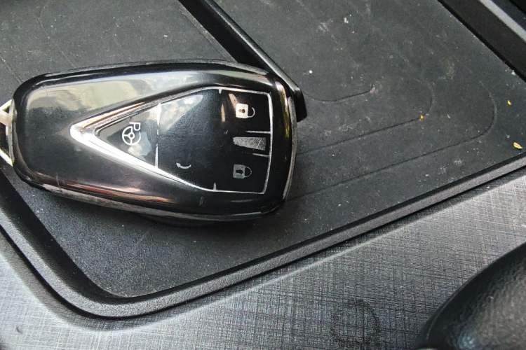 Used CHANGAN UNI-T 2022 1.5T Flagship Edition Vehicle Key