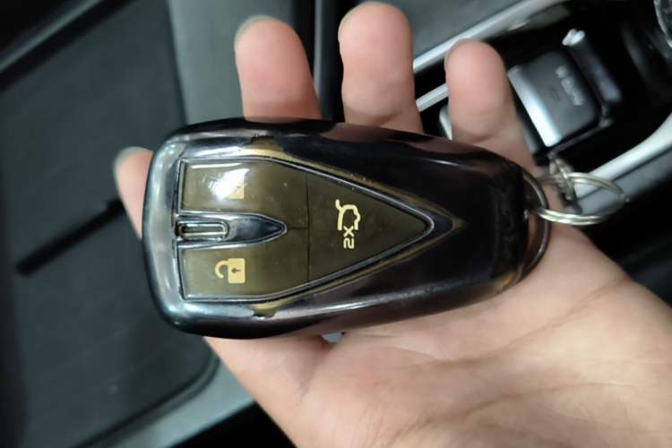 Used CHANGAN UNI-T 2022 2.0T Flagship Edition Vehicle Key