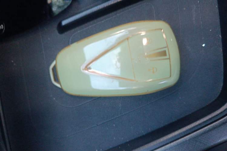 Used CHANGAN UNI-T 2022 1.5T Prestige Version Vehicle Key
