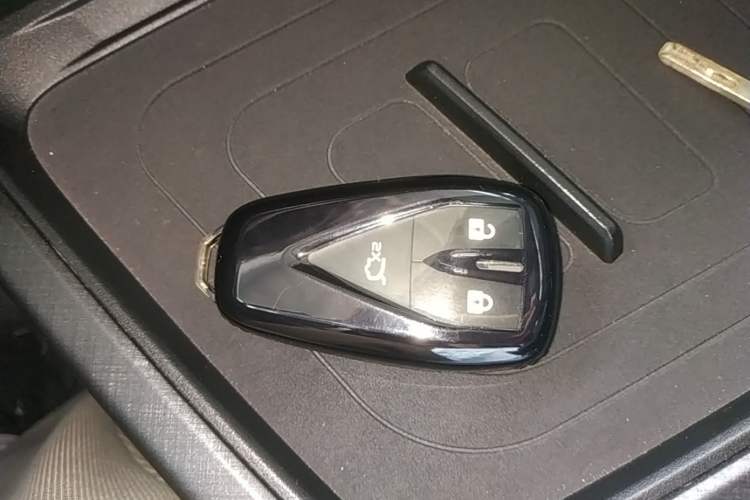 Used CHANGAN UNI-T 2022 1.5T Prestige Version Vehicle Key