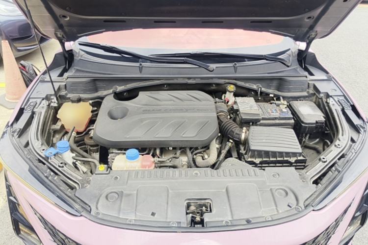 Used CHANGAN UNI-T 2022 1.5T Prestige Version Engine Bay