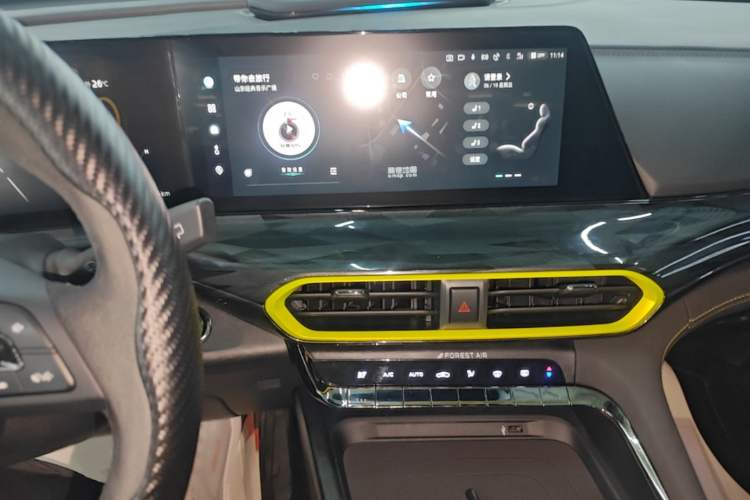 Used CHANGAN UNI-T 2022 2.0T Sport Edition Flagship Version Audio And AC Panel