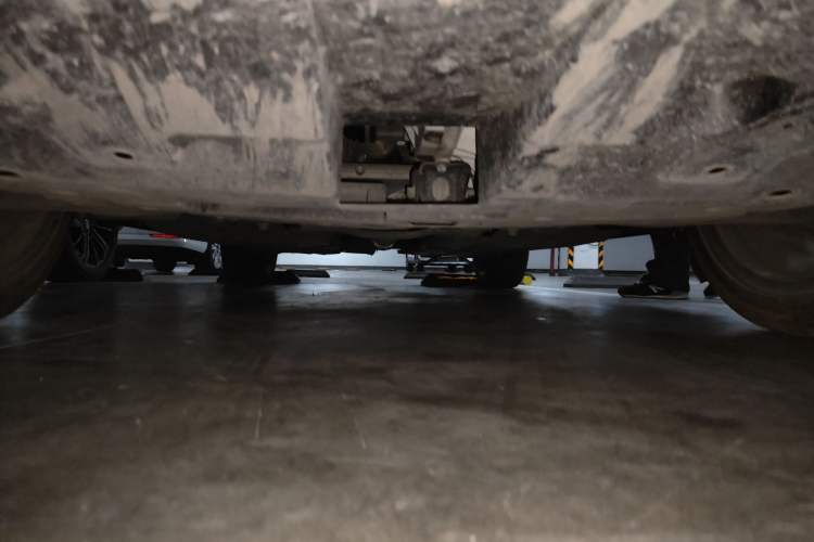 Used CHANGAN UNI-T 2022 1.5T Prestige Version Chassis Front