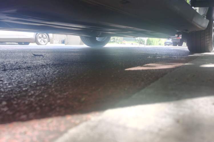 Used CHANGAN UNI-T 2022 2.0T Prestige Version Chassis Front Left