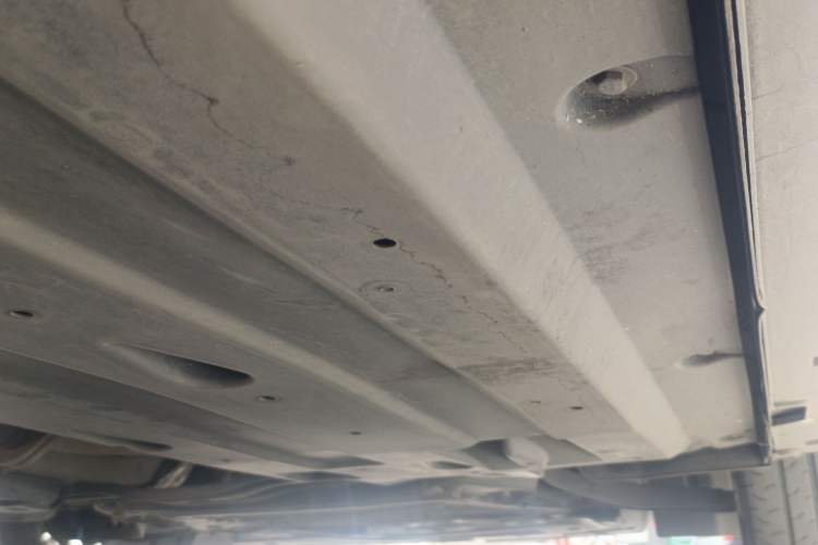 Used CHANGAN UNI-T 2022 1.5T Flagship Edition Chassis Front Right