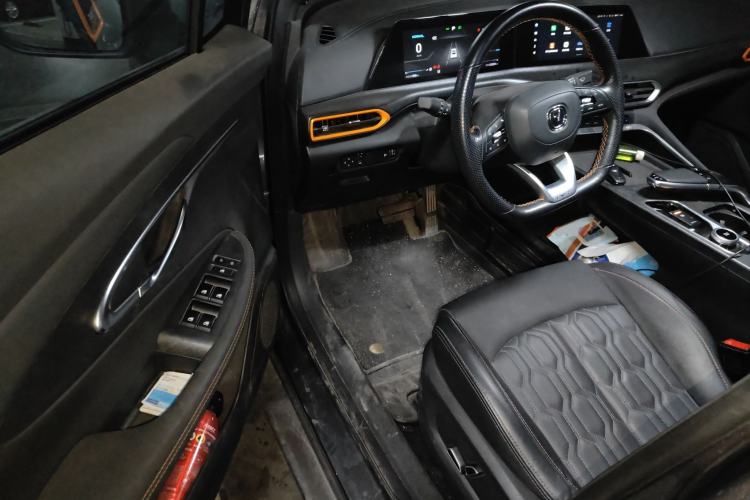 Used CHANGAN UNI-T 2022 1.5T Prestige Version Driver Seat