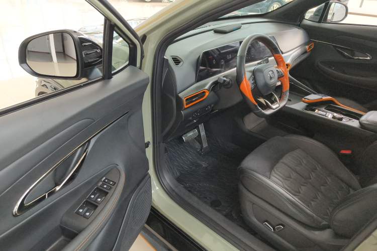 Used CHANGAN UNI-T 2022 1.5T Sport Edition Premium Version Interior 3