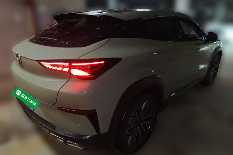 Used CHANGAN UNI-T 2022 1.5T Flagship Edition Rear Right 45 Deg