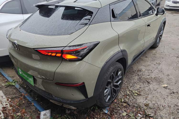 Used CHANGAN UNI-T 2022 1.5T Prestige Version Rear Right 45 Deg