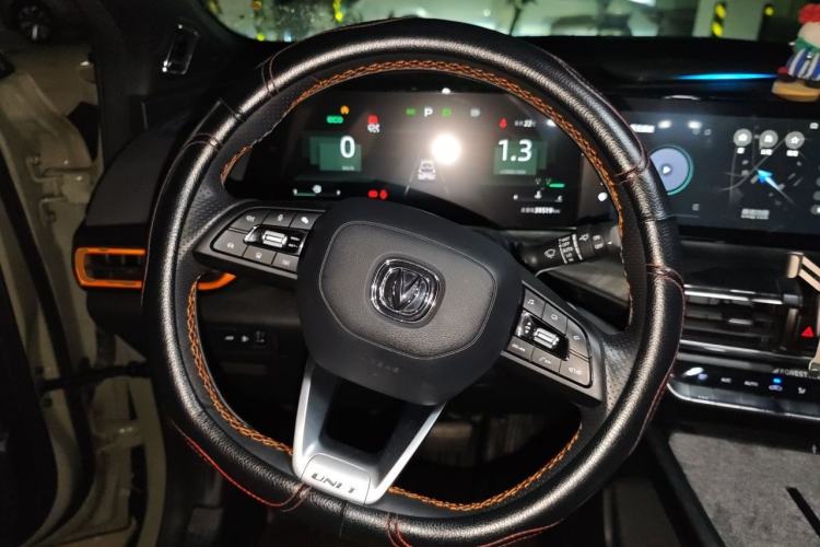 Used CHANGAN UNI-T 2022 1.5T Flagship Edition Steering Wheel